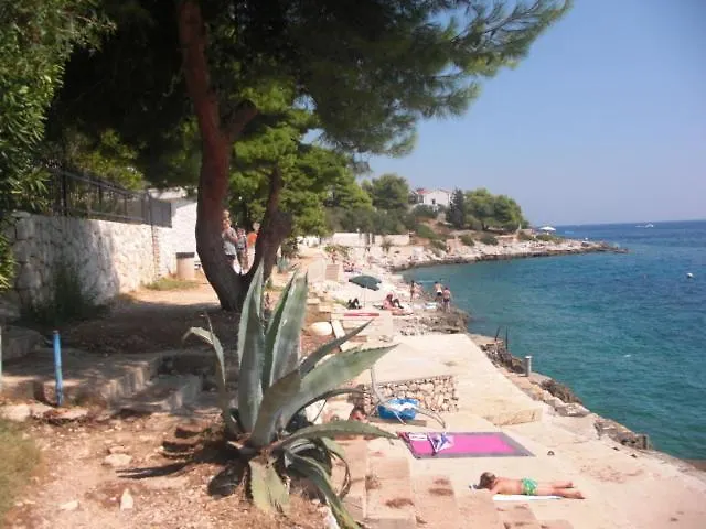 Apartments Bartulic Τρογκίρ Κροατία